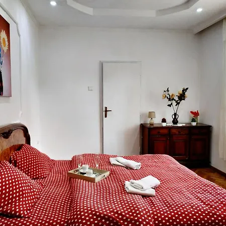 Olives Family Apartman *